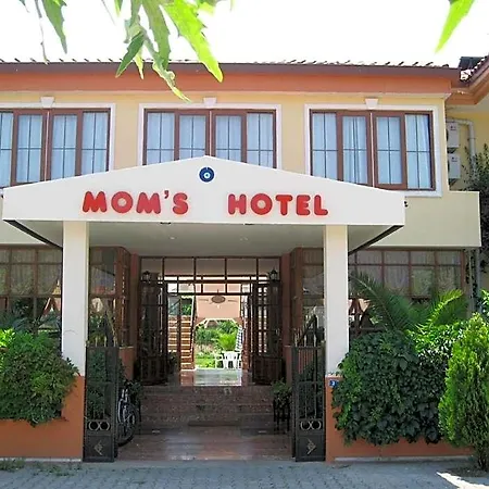 호텔 Mg Moms 3*